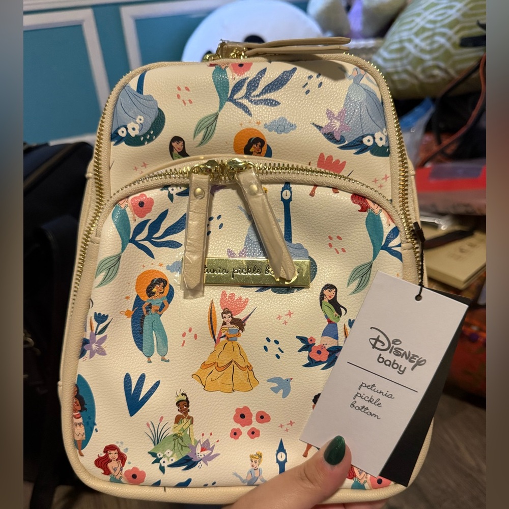 Petunia Pickle Bottom Sling bag